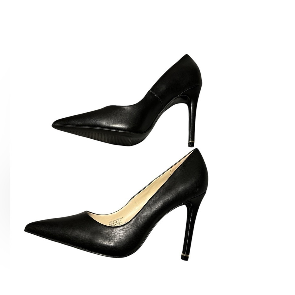 Kenneth Cole New York Women's Bentley 100 Pump - Size 6 - Picture 3 of 6